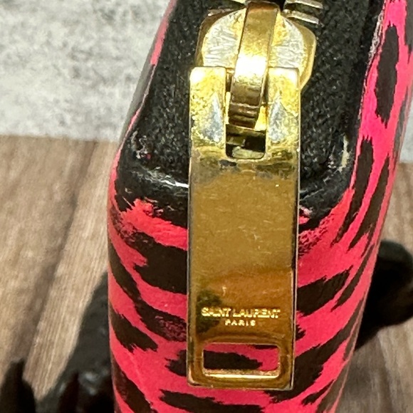SAINT LAURENT Calfskin Pink Leopard Classic Letters Zip Around Wallet​ EUC RARE​ - Picture 4 of 12